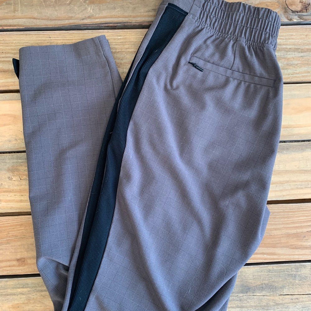 Athleta | Black Brown Plaid Feather Weight Brooklyn Ankle Pants 4 Medium